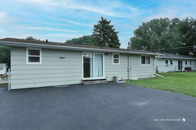 35114 N Randhill Drive, Ingleside, IL 60041