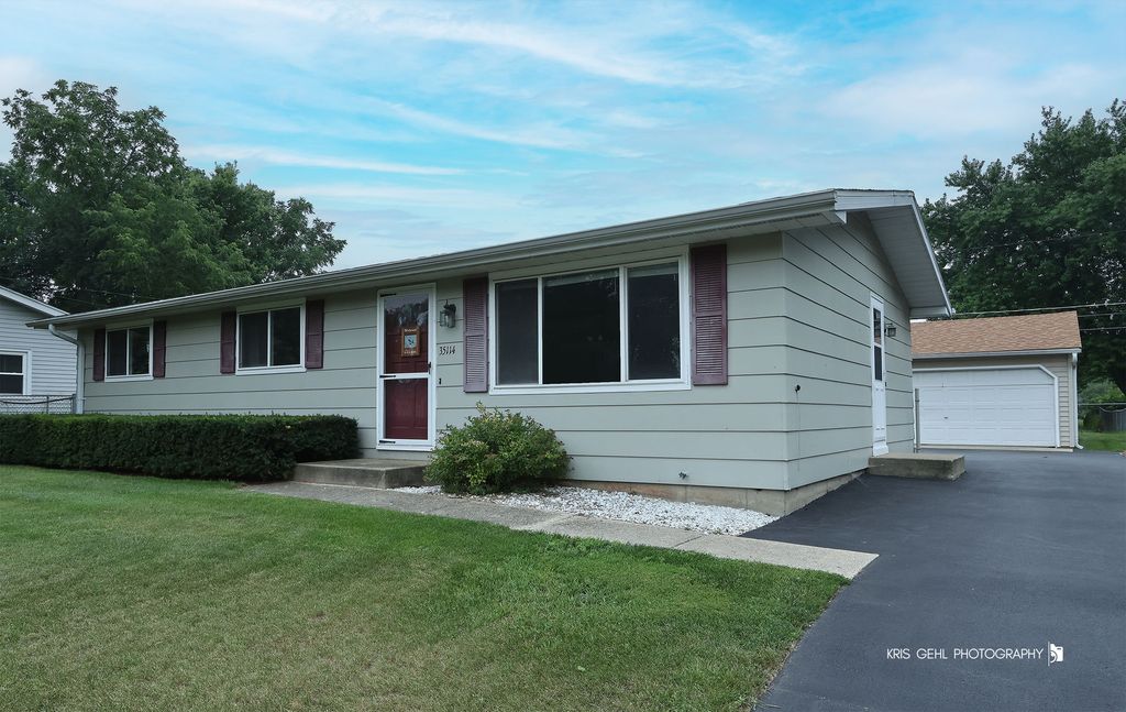 35114 N Randhill Drive, Ingleside, IL 60041