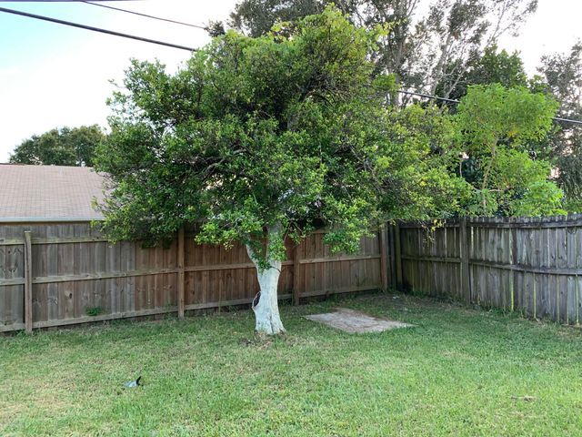 301 Crown Boulevard, Melbourne, FL 32901