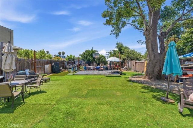 1514 E 4th, Santa Ana, CA 92701