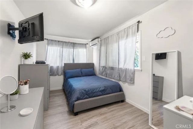 1514 E 4th, Santa Ana, CA 92701
