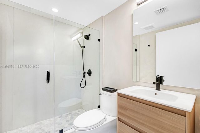 5875 Collins Ave 501, Miami Beach, FL 33140