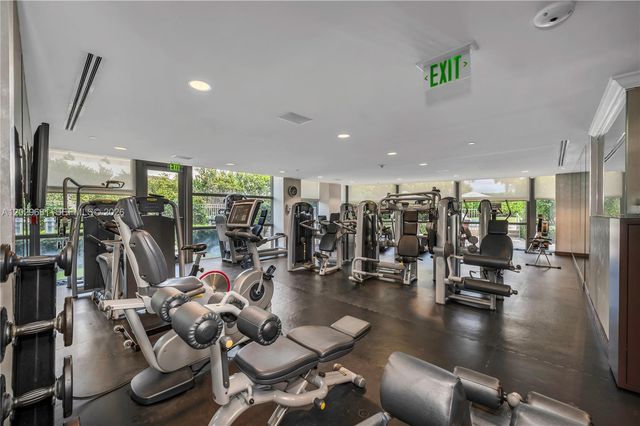 5875 Collins Ave 501, Miami Beach, FL 33140