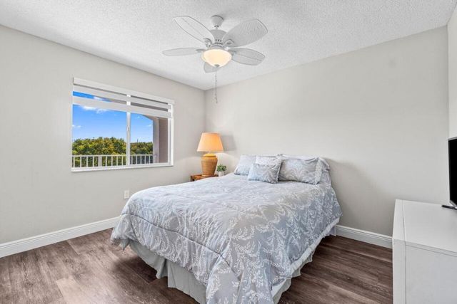 14095 Royal Vista Drive 409, Delray Beach, FL 33484