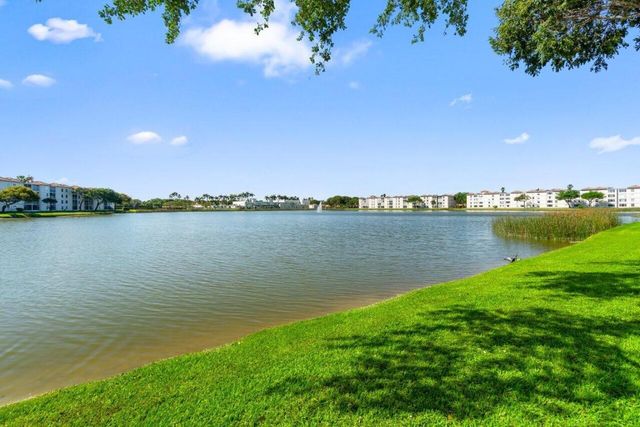 14095 Royal Vista Drive 409, Delray Beach, FL 33484