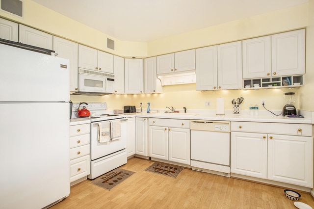 225 W Columbia Avenue 6, Battle Creek City, MI 49015