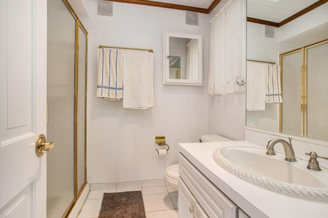225 W Columbia Avenue 6, Battle Creek City, MI 49015