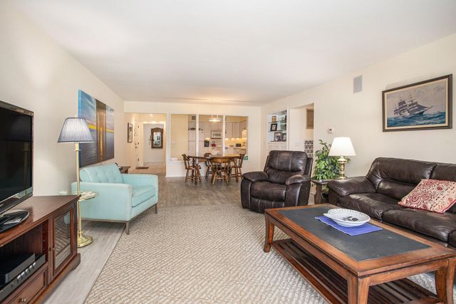 225 W Columbia Avenue 6, Battle Creek City, MI 49015