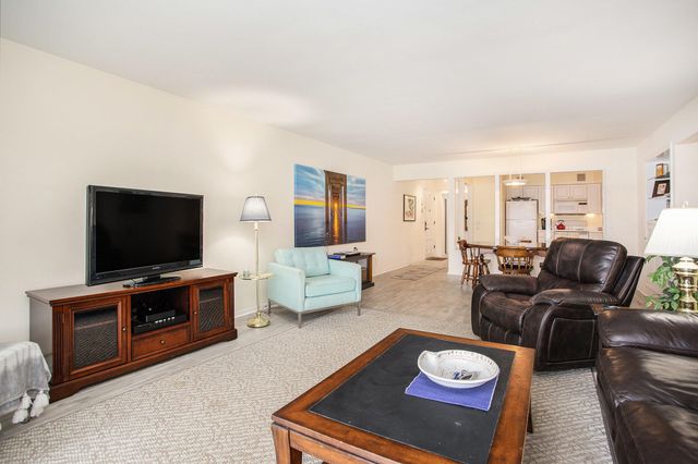 225 W Columbia Avenue 6, Battle Creek City, MI 49015