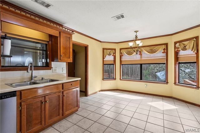 3725 64th NE, Tuscaloosa, AL 35406