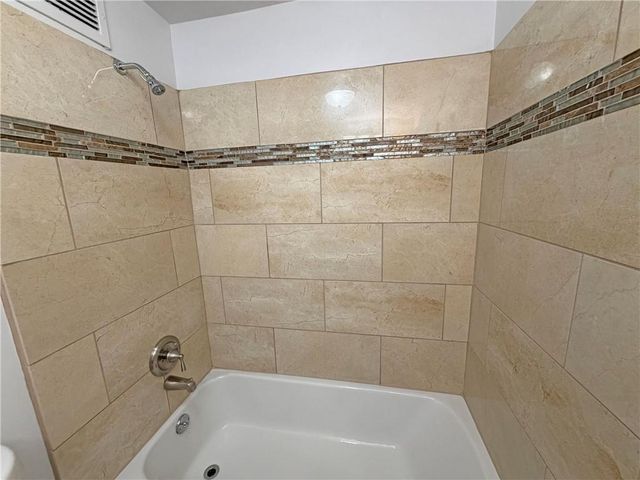 333 W Meyer Boulevard 1215, Kansas City, MO 64113