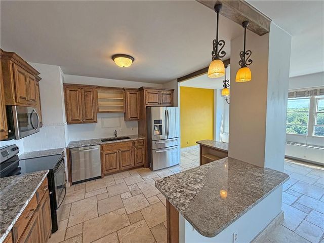 333 W Meyer Boulevard 1215, Kansas City, MO 64113