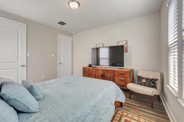 103 Birch Canoe Drive, Tomball, TX 77375