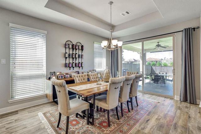 103 Birch Canoe Drive, Tomball, TX 77375