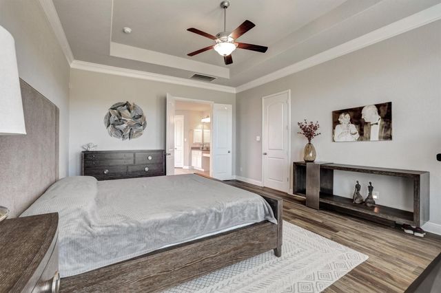 103 Birch Canoe Drive, Tomball, TX 77375