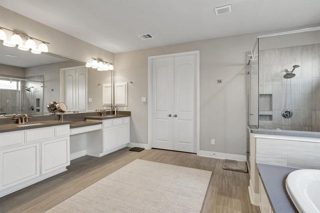 103 Birch Canoe Drive, Tomball, TX 77375