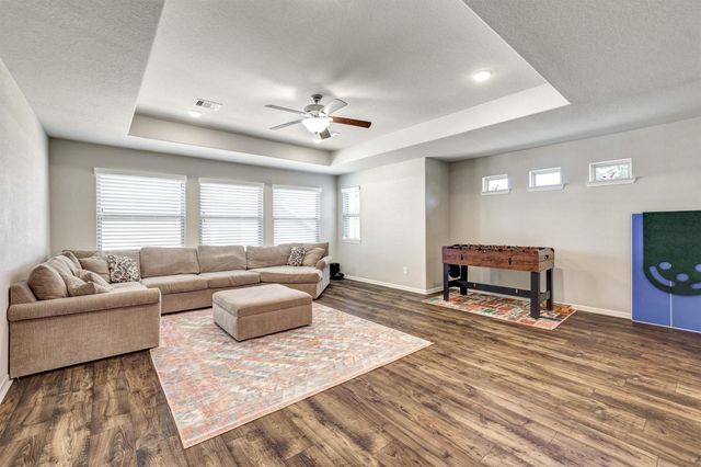 103 Birch Canoe Drive, Tomball, TX 77375