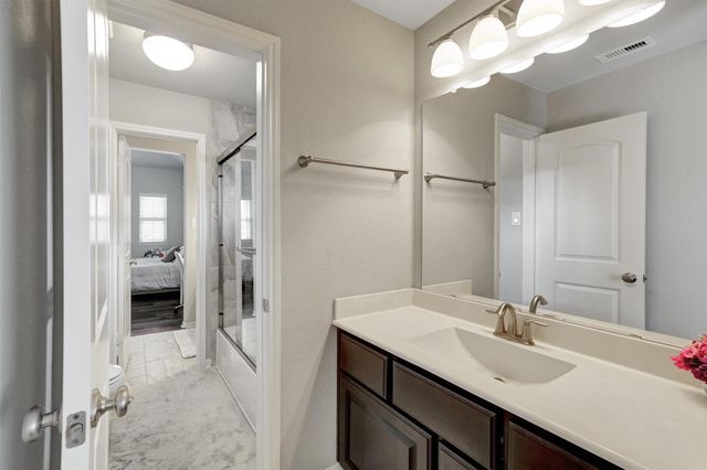 103 Birch Canoe Drive, Tomball, TX 77375