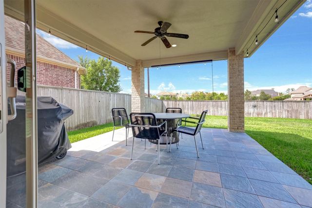 103 Birch Canoe Drive, Tomball, TX 77375