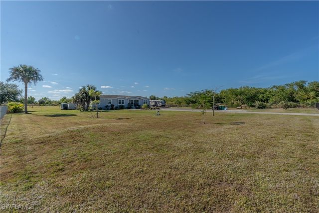 4008 24th AVE NE, Naples, FL 34120