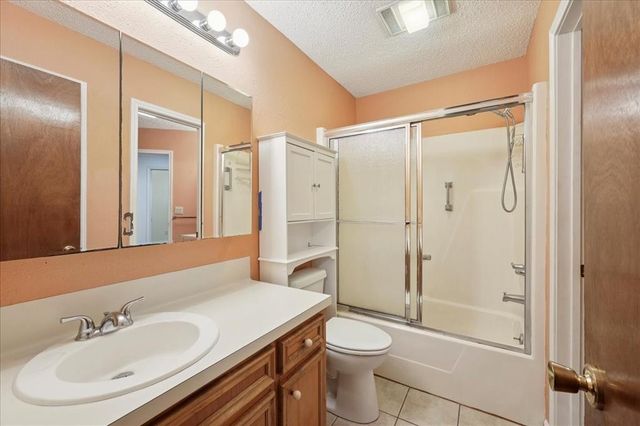 2705 Terrace Circle, Orange, TX 77630