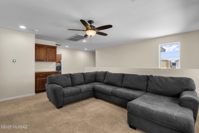 717 W Calle Canto Sereno, Sahuarita, AZ 85629