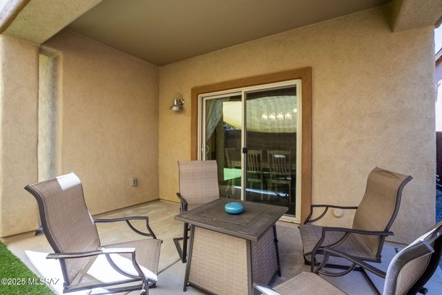 717 W Calle Canto Sereno, Sahuarita, AZ 85629