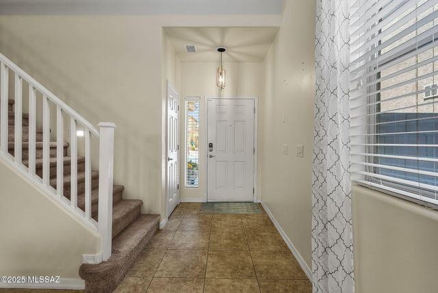 717 W Calle Canto Sereno, Sahuarita, AZ 85629