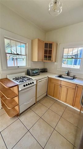 640 9TH AVENUE N, St Petersburg, FL 33701