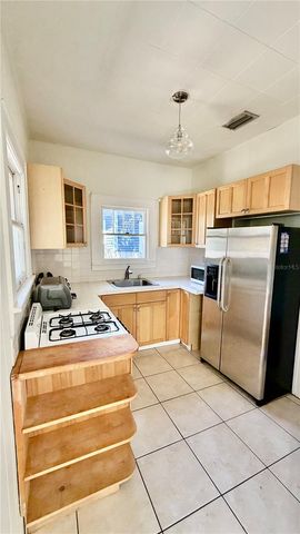 640 9TH AVENUE N, St Petersburg, FL 33701