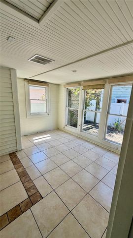 640 9TH AVENUE N, St Petersburg, FL 33701
