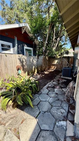 640 9TH AVENUE N, St Petersburg, FL 33701