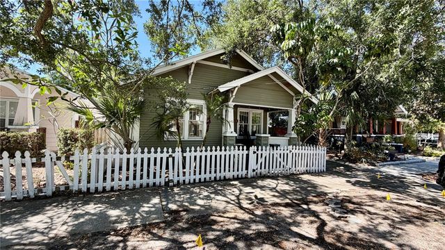640 9TH AVENUE N, St Petersburg, FL 33701