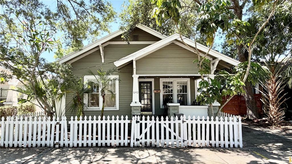 640 9TH AVENUE N, St Petersburg, FL 33701