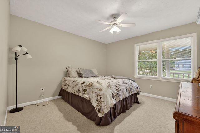 136 Thicket Trail, Mcdonough, GA 30252