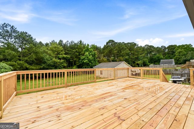 136 Thicket Trail, Mcdonough, GA 30252