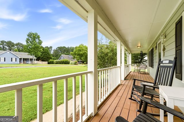 136 Thicket Trail, Mcdonough, GA 30252