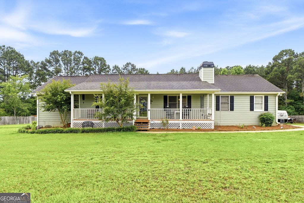 136 Thicket Trail, Mcdonough, GA 30252