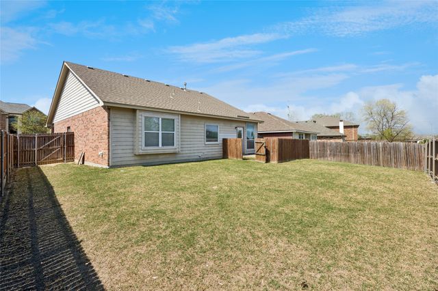 5852 Barrier Reef Drive, Fort Worth, TX 76179