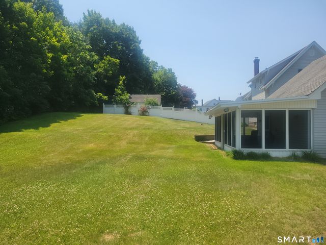 50 Lawrence Street, Vernon, CT 06066