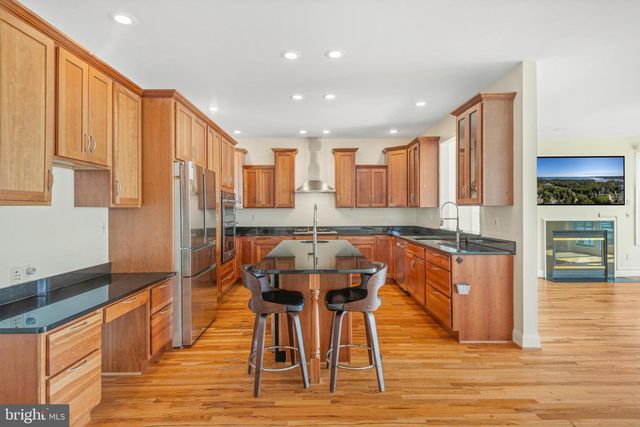 6065 MELBOURNE AVE, Deale, MD 20751