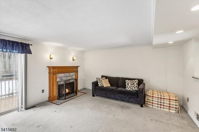 68 Constitution Way, Franklin Boro, NJ 07416