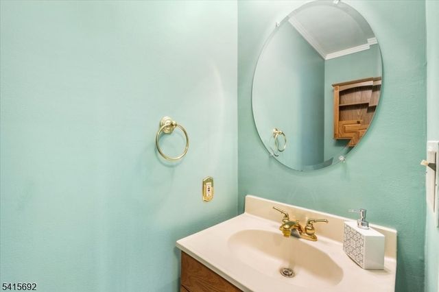 68 Constitution Way, Franklin Boro, NJ 07416