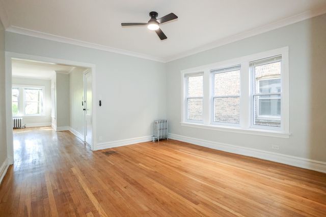 5338 W Montrose Avenue, Chicago, IL 60641