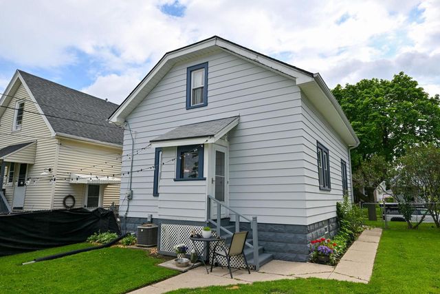 2025 S 71st STREET, West Allis, WI 53219