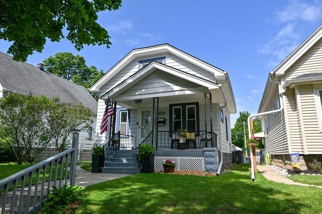 2025 S 71st STREET, West Allis, WI 53219