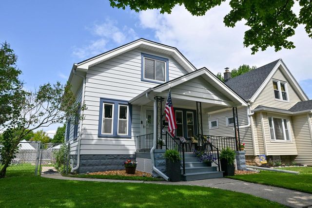 2025 S 71st STREET, West Allis, WI 53219