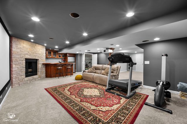 3356 Lapp Lane, Naperville, IL 60564