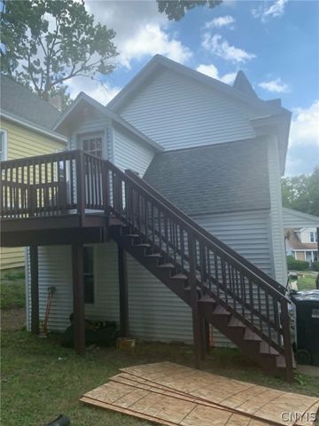 101 Dillaye Avenue 3, Syracuse, NY 13206