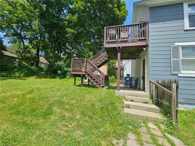 101 Dillaye Avenue 3, Syracuse, NY 13206